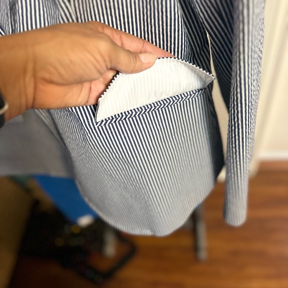 Like New Anne Klein Seersucker Blazer - Picture 7 of 10